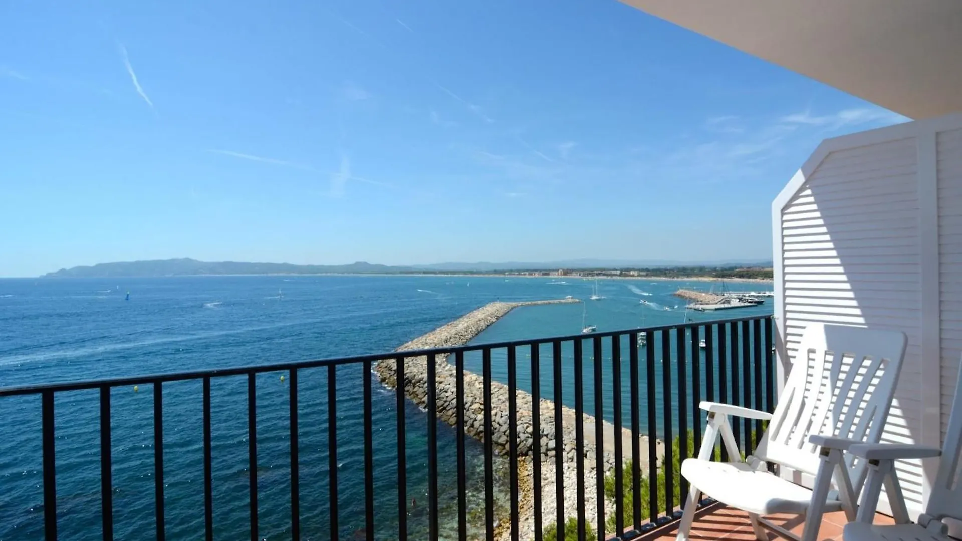 Blau Mar Cap De La Barra Apartment L'Estartit 0*,  Spain